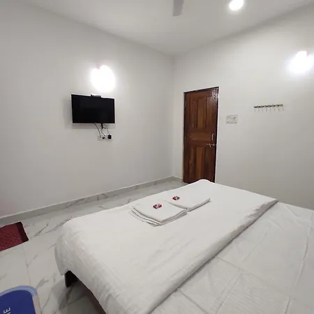 Sai Beach Stays